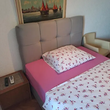 Romansa Konukevi 2*
