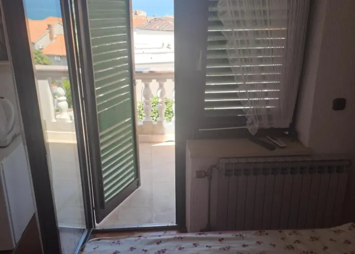 Romansa Maison d'hôtes 2*