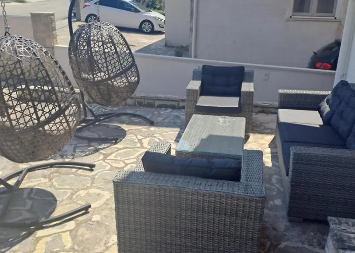 Romansa Pensionat 2*