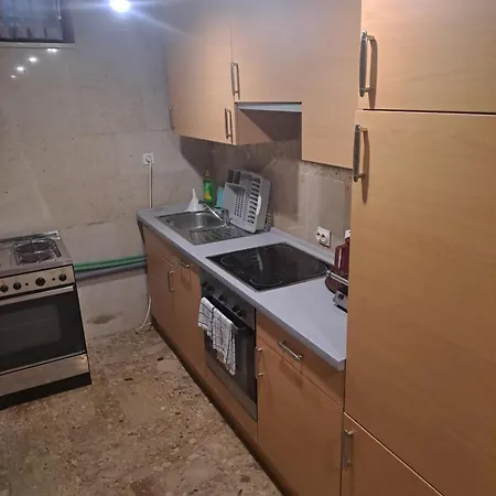 Romansa Guest house